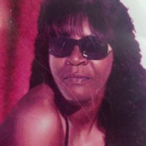 Meet your Posher, Bobbi